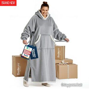 Cozy Sherpa Wearable Blanket Hoodie with Pockets & Belt